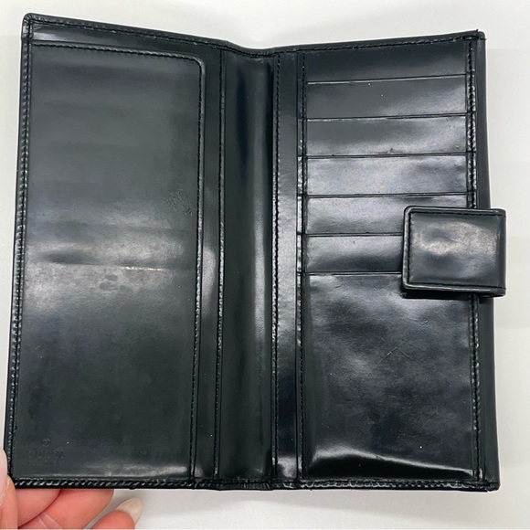 Authentic Gucci Vintage Black Leather Double Sided Wallet - Picture 6 of 9